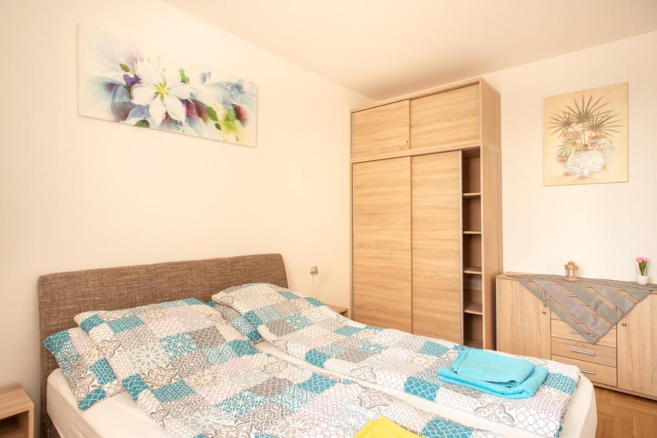 Modor Apartman Alsópáhok Buitenkant foto